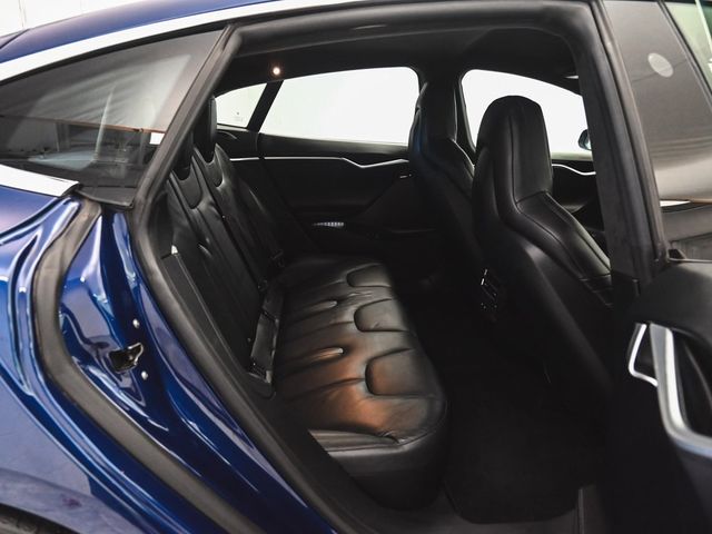 2016 Tesla Model S 75D - 22928234 - 32