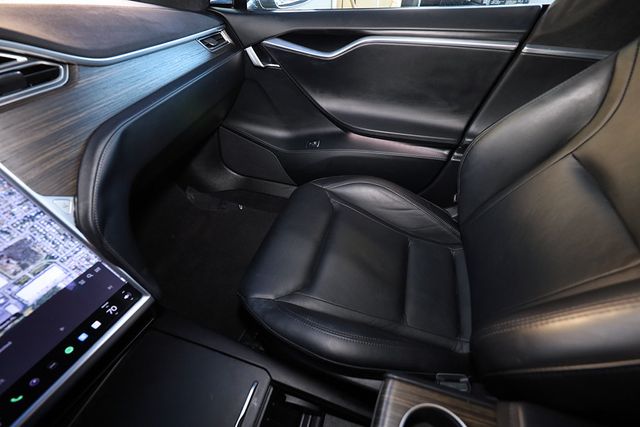 2016 TESLA MODEL S 90D - 22987275 - 17