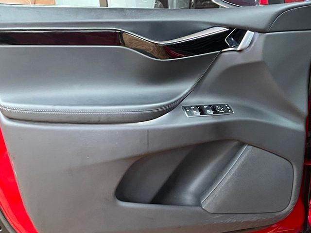 2016 Tesla Model X AWD 4dr 75D - 22976412 - 13