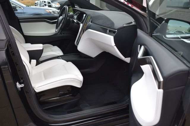 2016 Tesla Model X AWD 4dr 75D - 23019855 - 16
