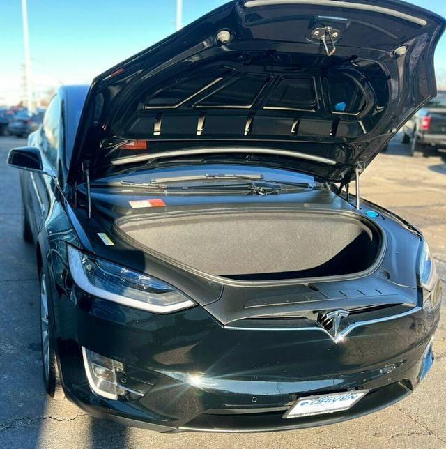 2016 Tesla Model X AWD 4dr 75D - 22776691 - 8