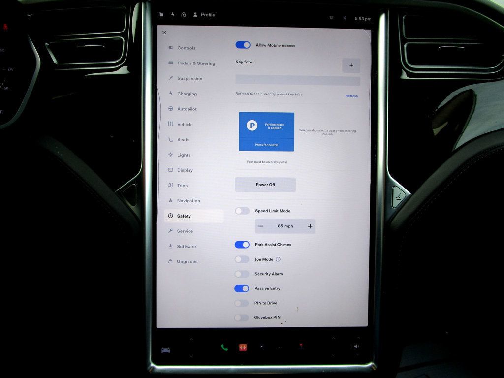 2016 Tesla Model X AWD 4dr 75D - 23015933 - 28