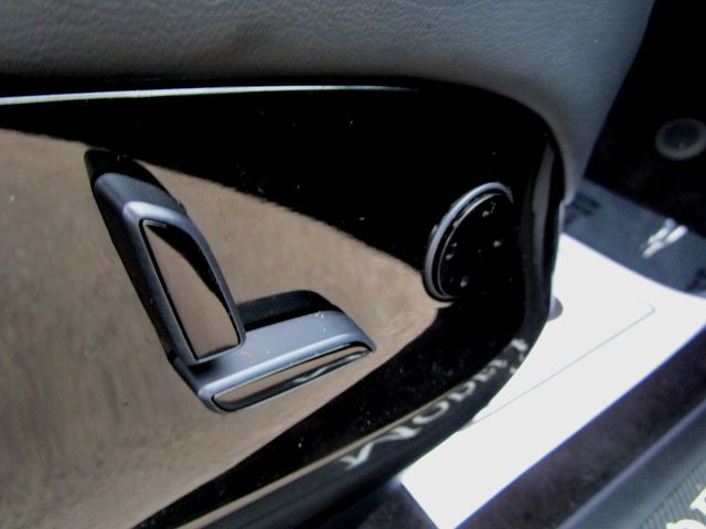 2016 Tesla Model X AWD 4dr 75D - 23015933 - 35