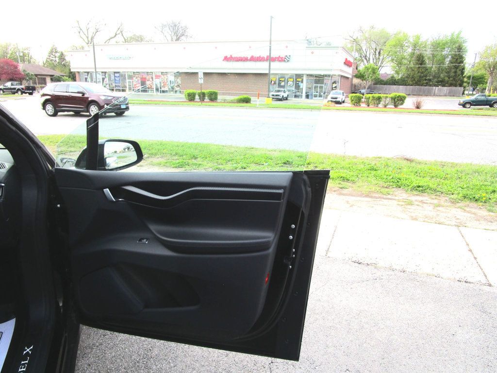 2016 Tesla Model X AWD 4dr 75D - 23015933 - 41