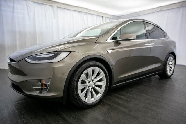 2016 Tesla Model X AWD 4dr 75D - 22672445 - 29