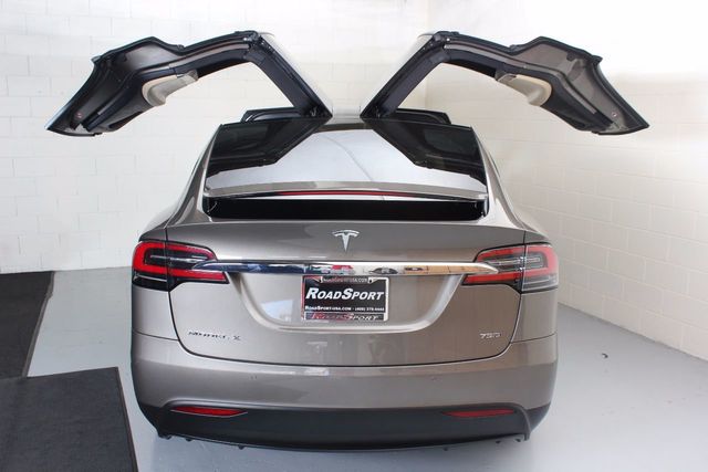 2016 Tesla Model X AWD 4dr 75D - 16875812 - 9