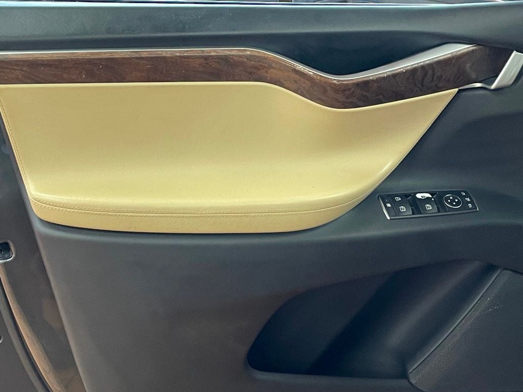 2016 Tesla Model X AWD 4dr 90D - 22969362 - 14