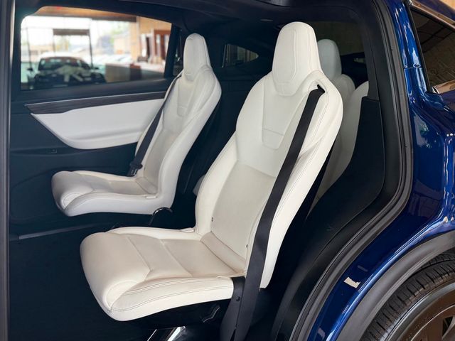 2016 Tesla Model X AWD 4dr 90D - 23018427 - 14