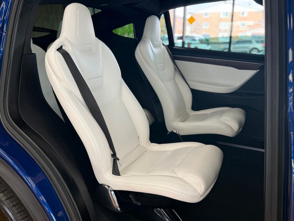 2016 Tesla Model X AWD 4dr 90D - 23018427 - 17