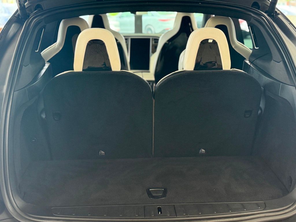 2016 Tesla Model X AWD 4dr 90D - 23018427 - 19