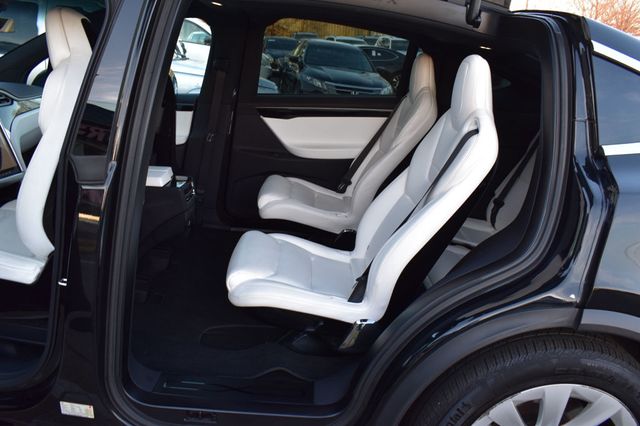 2016 Tesla Model X AWD 4dr 90D - 22953204 - 17
