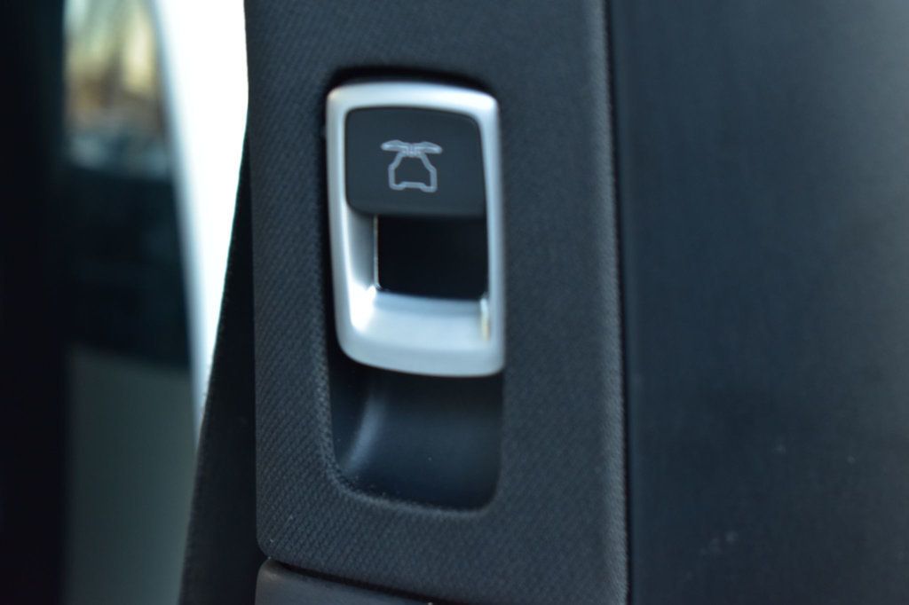 2016 Tesla Model X AWD 4dr 90D - 22953204 - 29