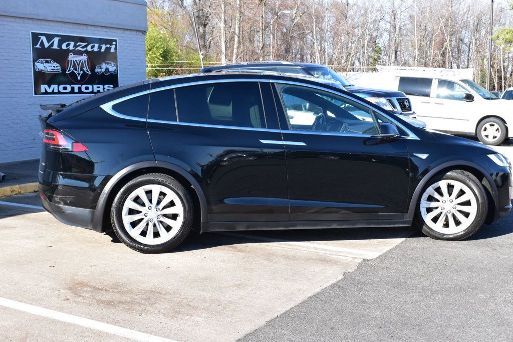 2016 Tesla Model X 90D photo 4