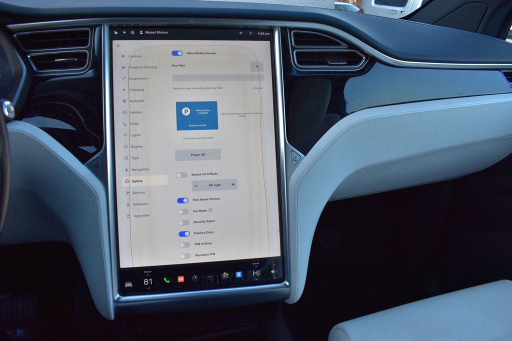 2016 Tesla Model X AWD 4dr 90D - 22953204 - 43