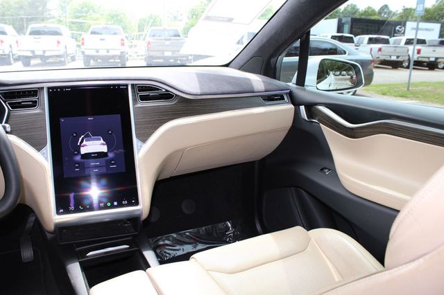 2016 Tesla Model X AWD 4dr 90D - 23024731 - 19