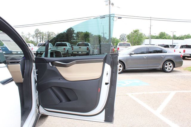 2016 Tesla Model X AWD 4dr 90D - 23024731 - 30