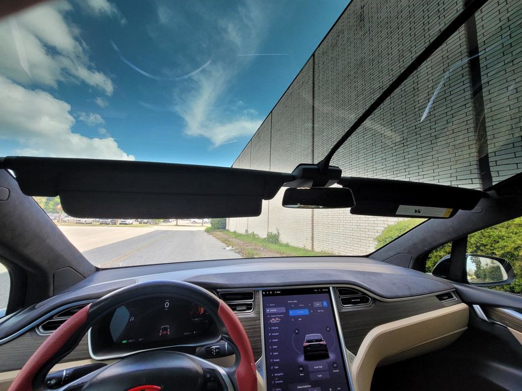 2016 Tesla Model X P90D photo 11