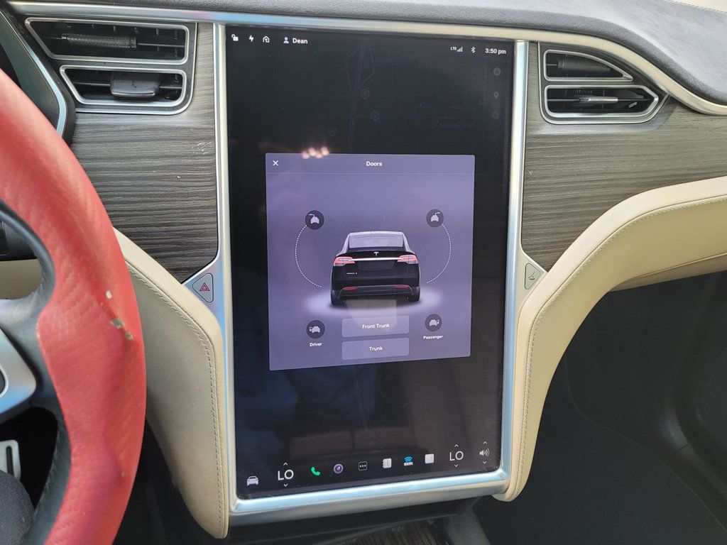 2016 Tesla Model X P90D photo 22