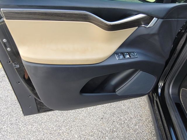 2016 Tesla Model X AWD 4dr P90D - 22835769 - 40