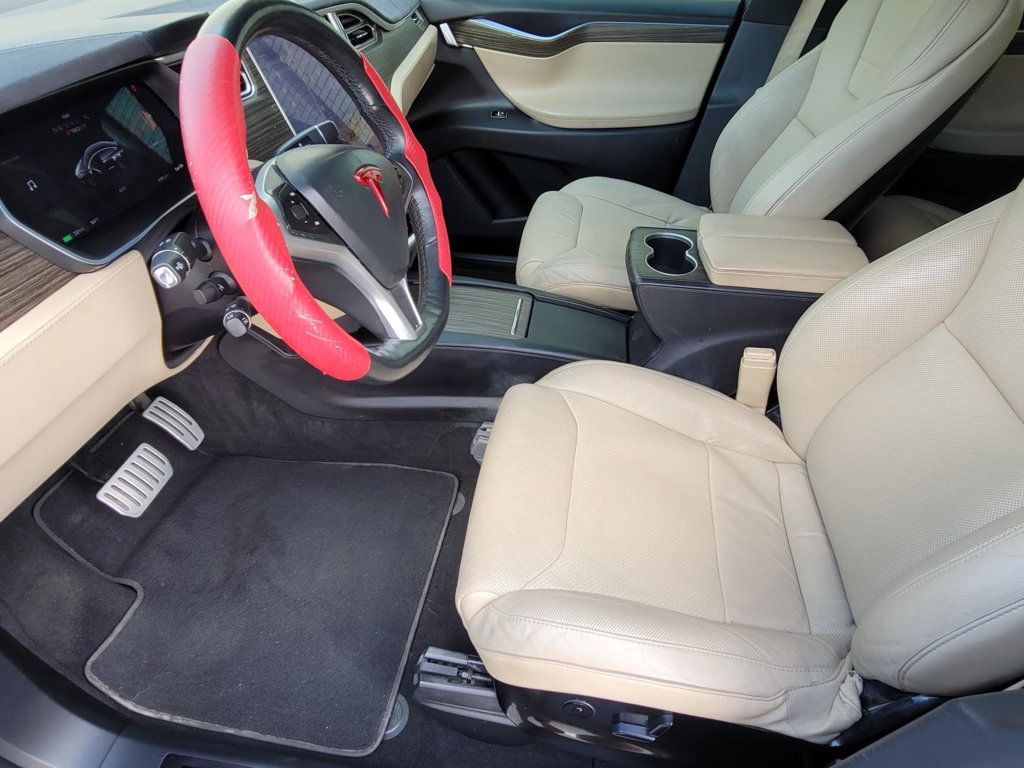 2016 Tesla Model X P90D photo 7