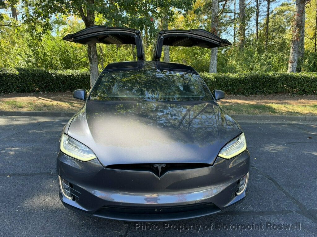 Tesla Model X photo 16