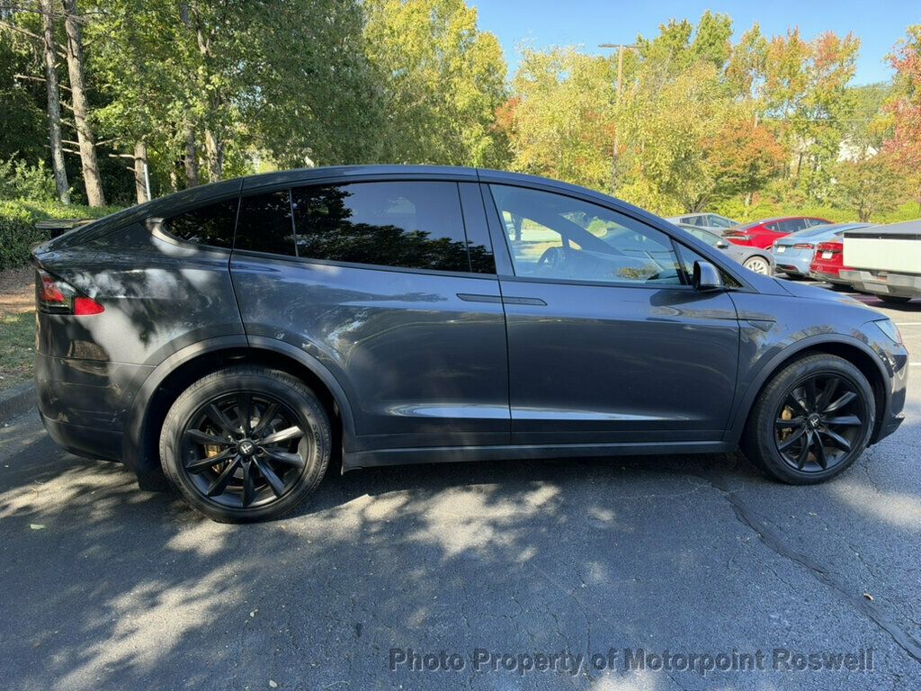 Tesla Model X photo 21
