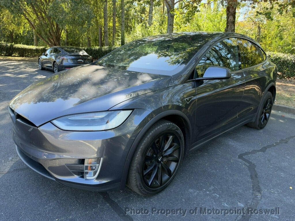 Tesla Model X photo 22