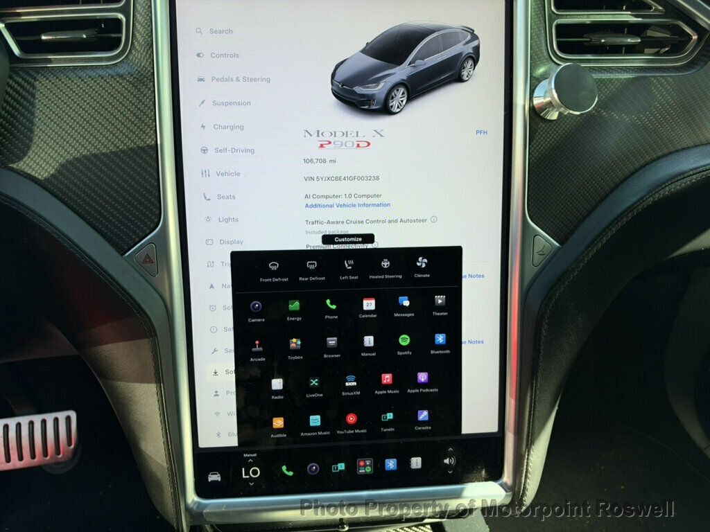 Tesla Model X photo 24
