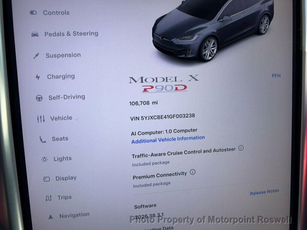 Tesla Model X photo 25