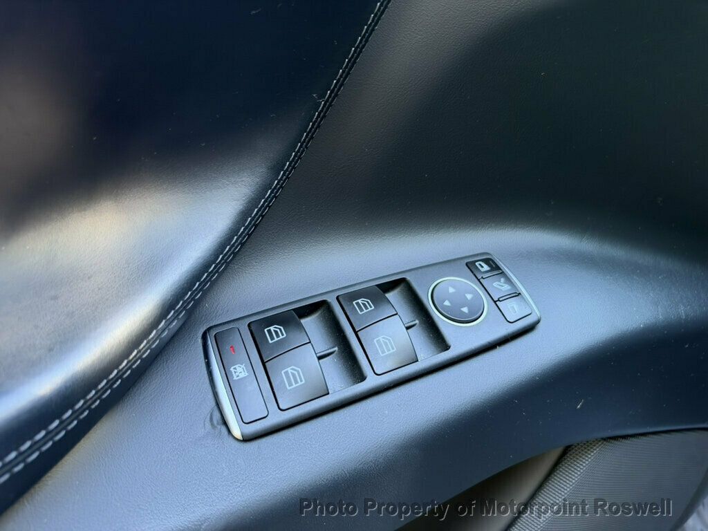 Tesla Model X photo 9