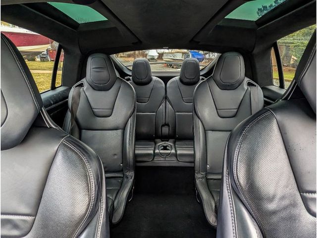 2016 Tesla Model X P90D - Photo 9