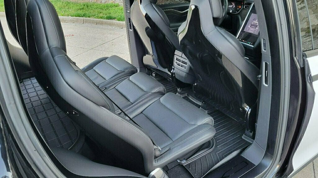 2016 Tesla Model X P90D, $150K Original MSRP!! Ludicrous Pack, 7 Passenger Seating - 22361878 - 27