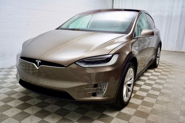 2016 Tesla Model X 90D Only 26,663 Miles, AWD, Electric-417 hp, Auto, Immaculate!   - 21085611 - 21