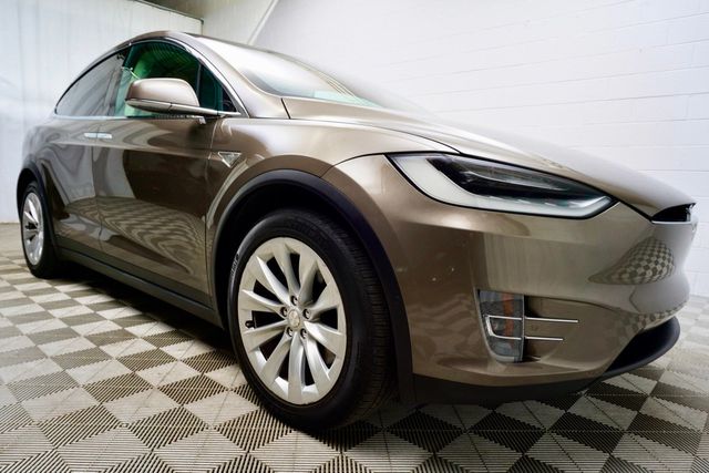 2016 Tesla Model X 90D Only 26,663 Miles, AWD, Electric-417 hp, Auto, Immaculate!   - 21085611 - 26