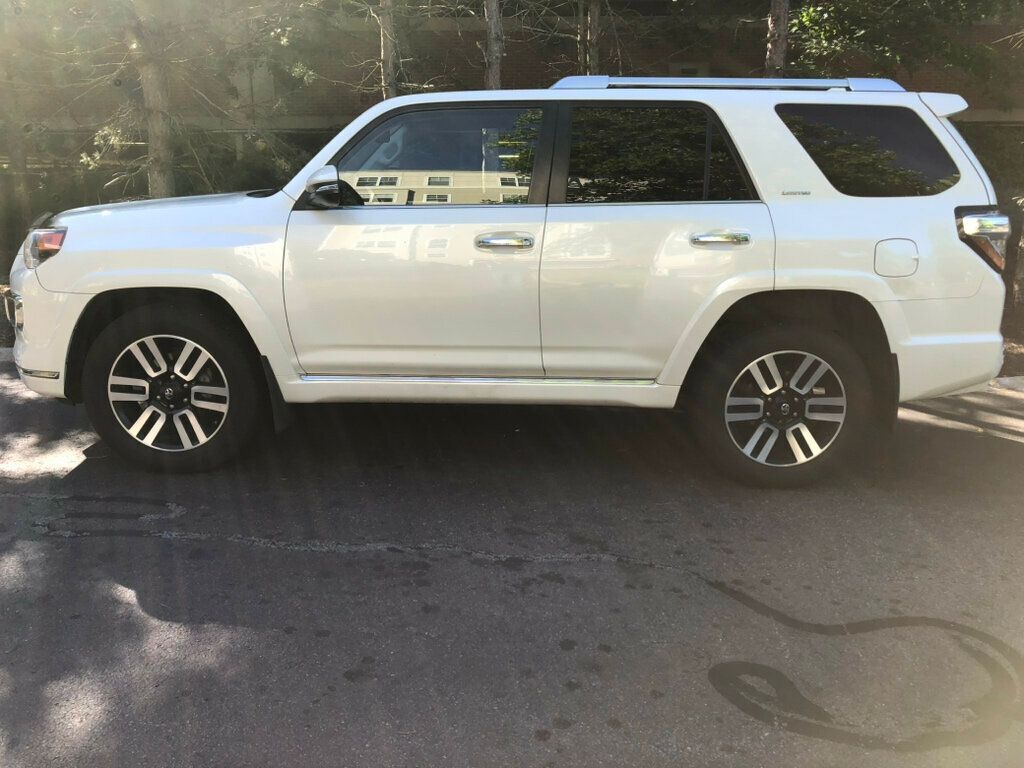 2016 Toyota 4Runner  - 23041440 - 4