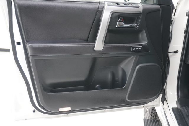 2016 Toyota 4Runner  - 22942240 - 15