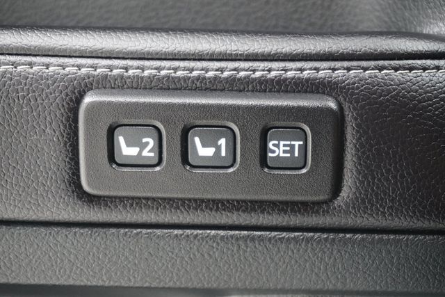 2016 Toyota 4Runner  - 22942240 - 17