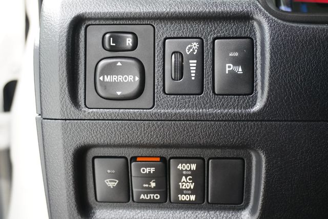 2016 Toyota 4Runner  - 22942240 - 27