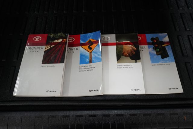 2016 Toyota 4Runner  - 22942240 - 28