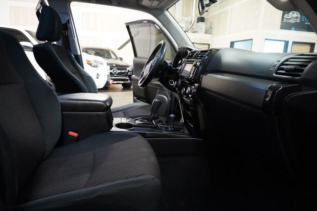 2016 Toyota 4Runner  - 23064043 - 10