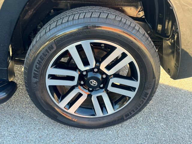 2016 Toyota 4Runner 4WD 4dr V6 Limited - 22942104 - 41