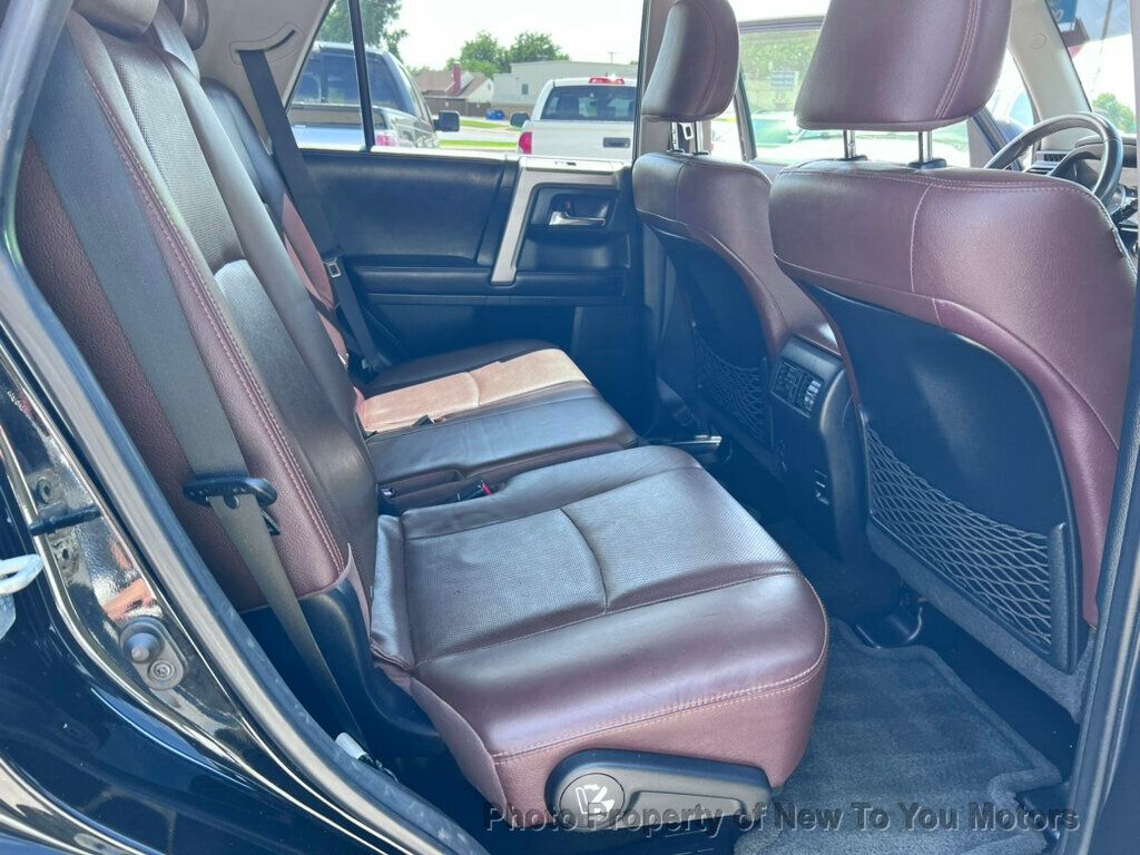 2016 Toyota 4Runner V6 Limited photo 11