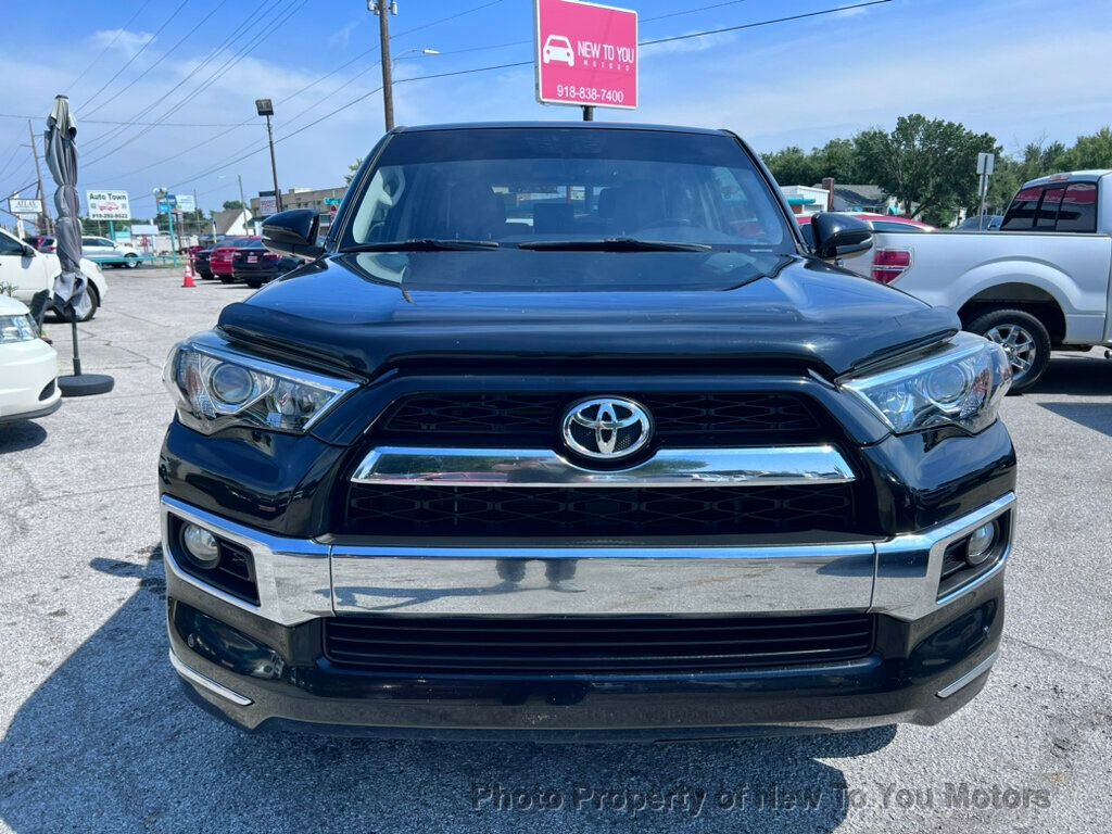 2016 Toyota 4Runner V6 Limited photo 12