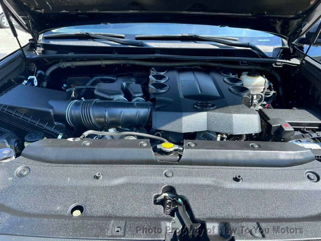 2016 Toyota 4Runner V6 Limited photo 15