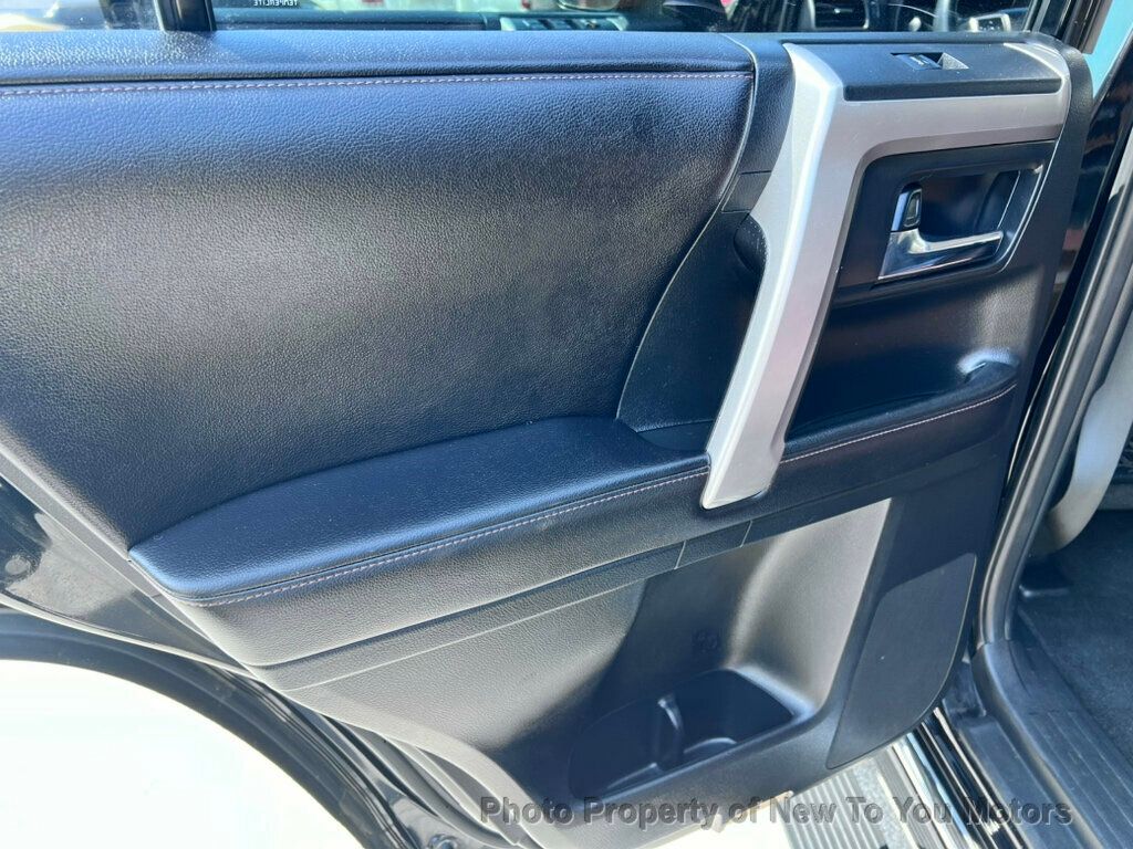 2016 Toyota 4Runner V6 Limited photo 22