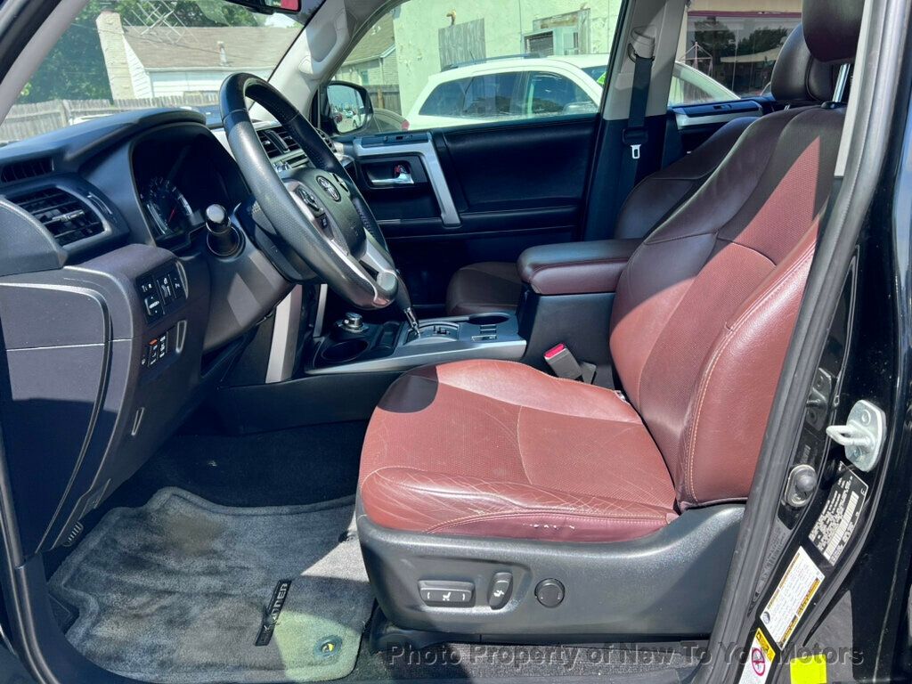 2016 Toyota 4Runner V6 Limited photo 8