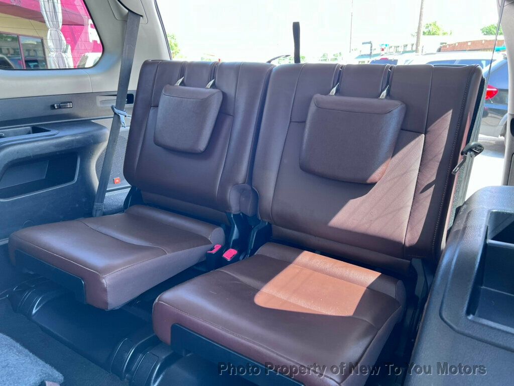 2016 Toyota 4Runner V6 Limited photo 9