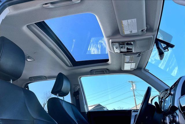 2016 Toyota 4Runner 4WD 4dr V6 Limited - 22973433 - 32