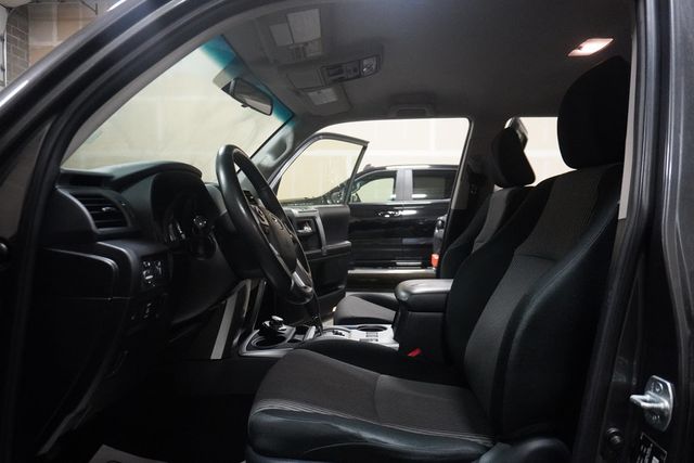 2016 Toyota 4Runner 4WD 4dr V6 SR5 - 22965097 - 4