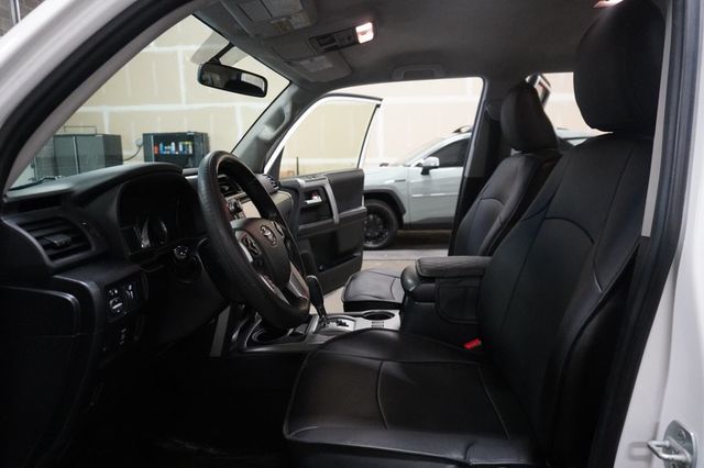 2016 Toyota 4Runner 4WD 4dr V6 SR5 - 23054429 - 7